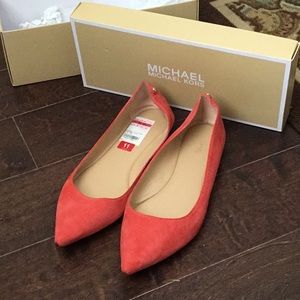 Michael Kor Ariana Flat